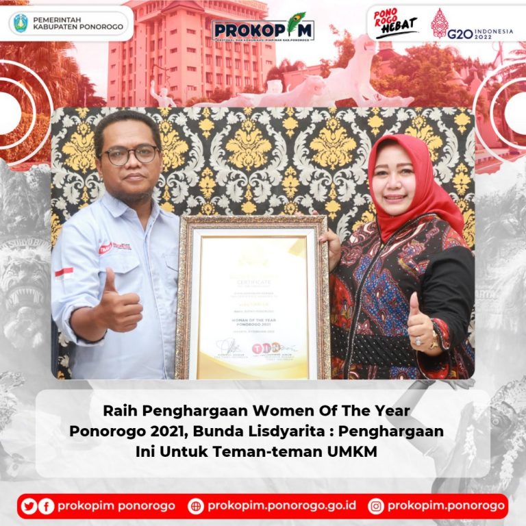Raih Penghargaan Women Of The Year Ponorogo 2021, Bunda Lisdyarita : Penghargaan Ini Untuk Teman-teman UMKM
