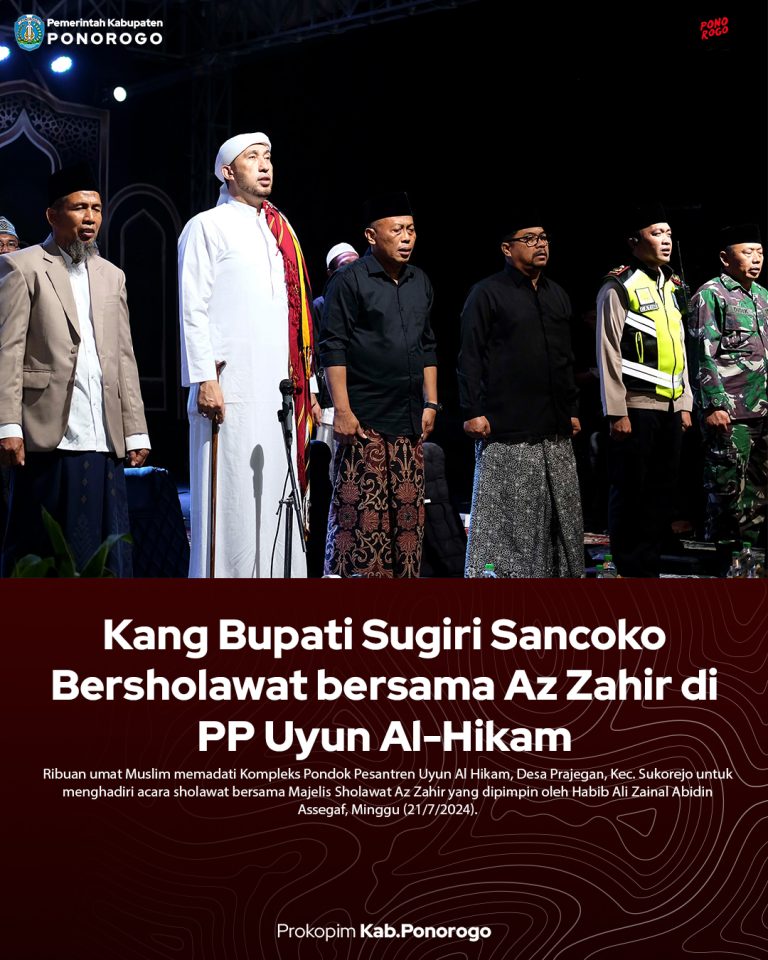 Kang Bupati Sugiri Sancoko Bersholawat Bersama Az Zahir di PP Uyun AL-Hikam