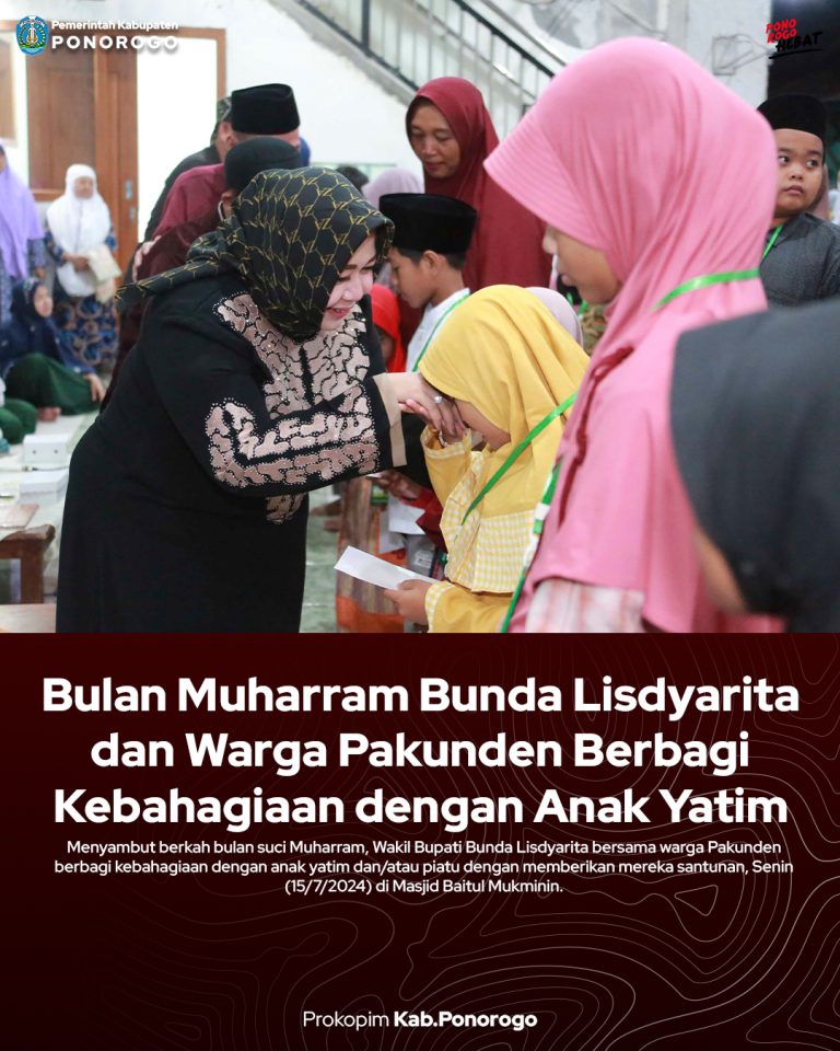 Bulan Muharram Bunda Lisdyarita dan Warga Pakunden Berbagi Kebahagiaan dengan Anak Yatim