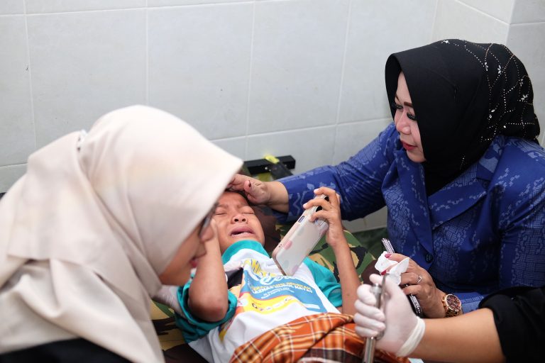 “Khitan Ceria” di Masjid Agung Ponorogo, 101 Anak Ikuti Sunat Massal Gratis