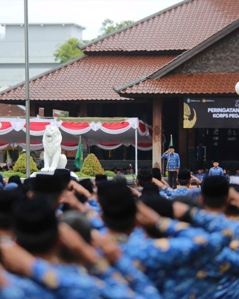 Upacara HUT ke-53 KORPRI, Kang Bupati Sugiri Tekankan ASN Harus Berintegritas Tinggi