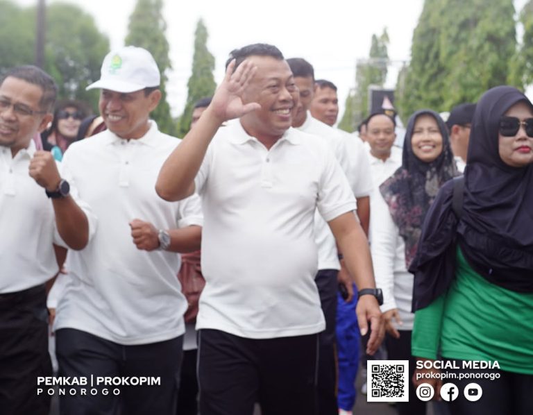 Jalan Sehat HAB Kemenag Ke-79: Harmoni dalam Langkah, Rukun untuk Ponorogo Hebat