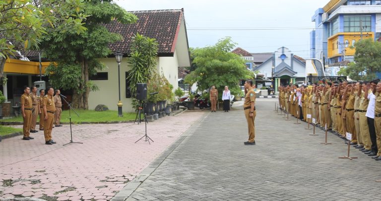 Pimpin Apel di DPUPKP, Kang Bupati Sugiri Minta Intensifkan Pemeliharaan Jalan