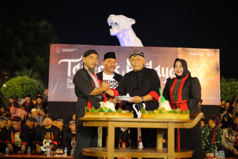 Tadarus Budaya: Tunjukkan Harmoni Dua Kekuatan Utama Ponorogo