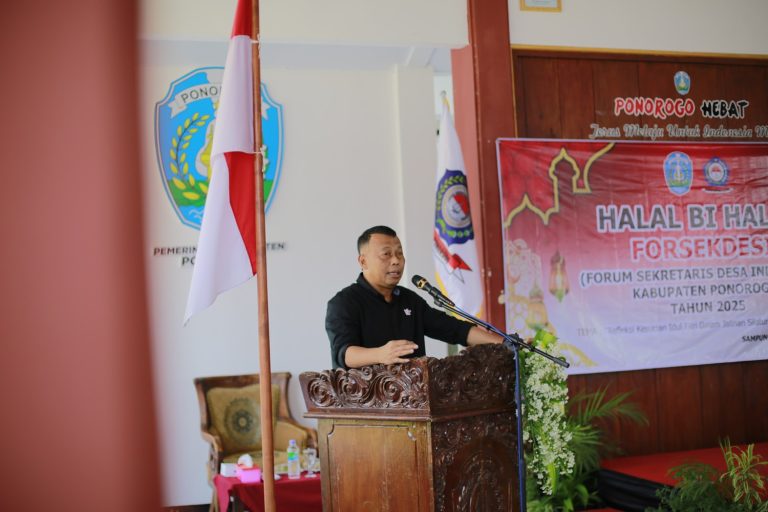 Kang Bupati Sugiri Ajak Sekretaris Desa Bantu Kades Optimalkan Sumber Daya dan Potensi Desa