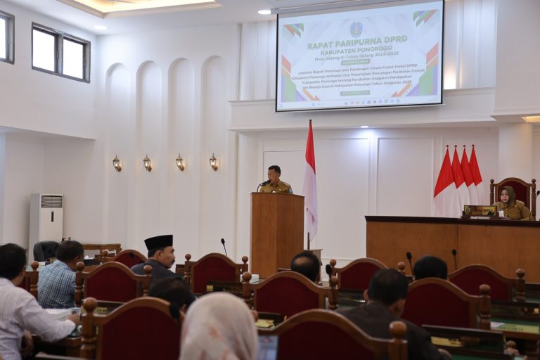 Tanggapi Pandum DPRD, Kang Bupati: Setiap Rupiah adalah Investasi Masa Depan Ponorogo