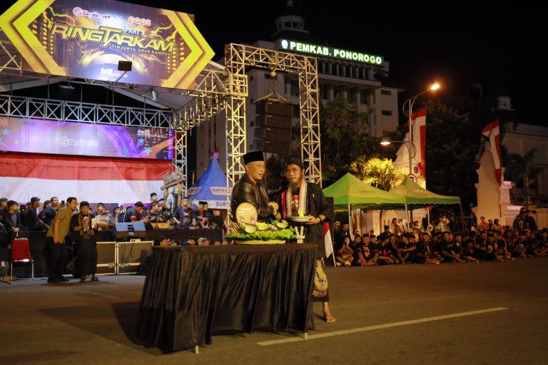 Ring Tarkam 3: Adu Jotos Mahasiswa, Influencer, dan Perebutan Sabuk WBC