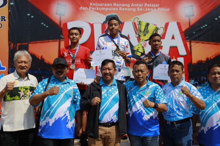 Sebanyak 430 Pelajar se-Jatim Ikuti Kejuaraan Renang Piala Bupati Ponorogo 2025