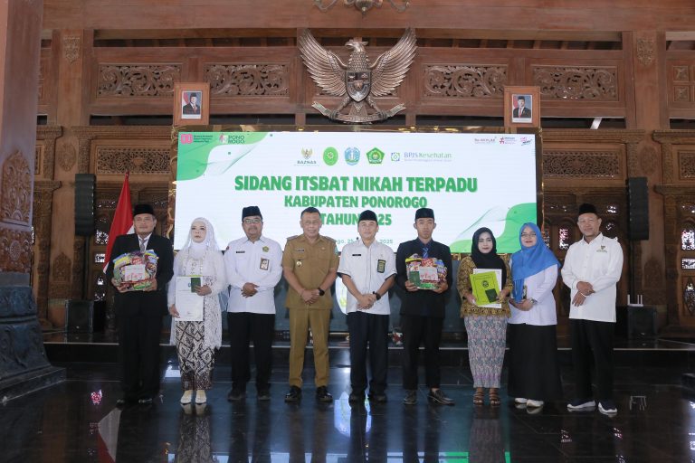 Sahkan Status dan Lindungi Hak Keluarga, 28 Pasangan di Ponorogo Ikuti Itsbat Nikah