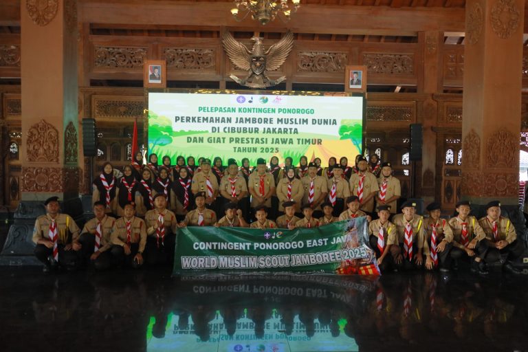 Kak Bupati Sugiri Lepas Pramuka Ponorogo Ikuti Dua Ajang Bergengsi