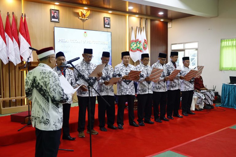 Resmi Dilantik, PPLP-PT PGRI Ponorogo Siap Kembangkan STKIP PGRI Ponorogo 