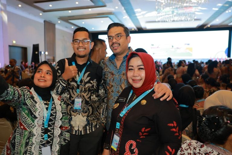 Bunda Lisdyarita Hadiri Peluncuran Akad Massal KUR dan Kredit Program Perumahan