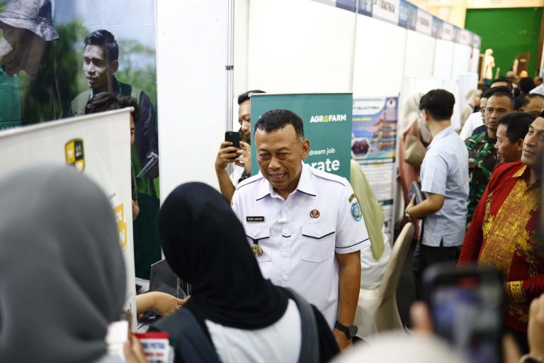 Job Fair Ponorogo: Tawarkan 5.619 Lowongan, Targetkan Pengangguran Turun jadi 3 Persen
