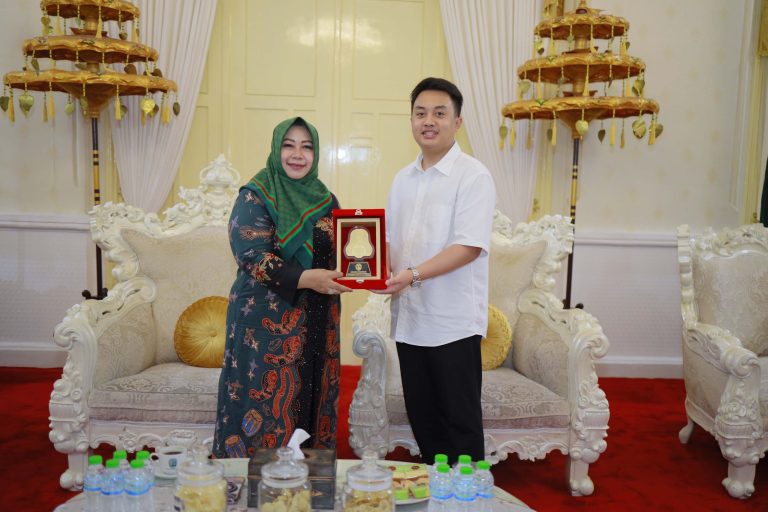 Pererat Ikatan Sejarah, Keraton Kasunanan Surakarta Jajaki Kerja Sama Budaya hingga Ekonomi di Ponorogo