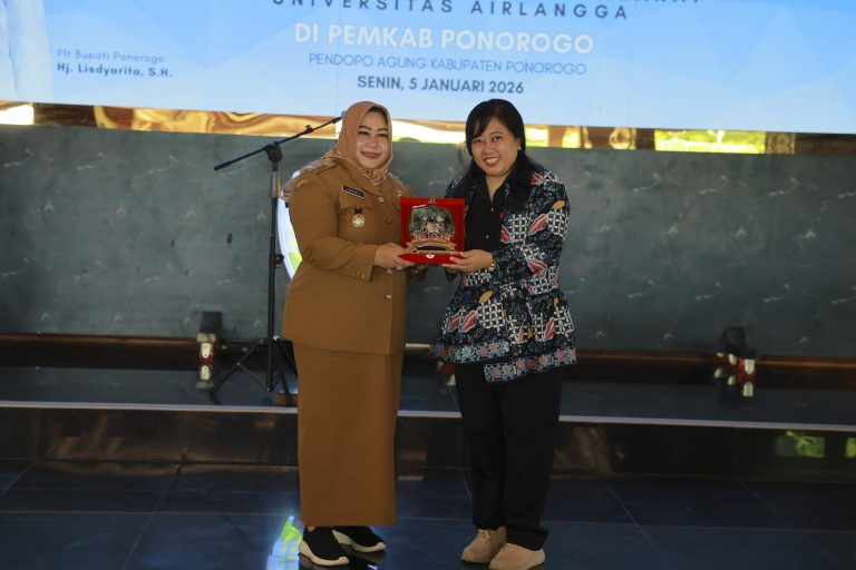 Di Ponorogo, PKL FKM Unair Pilih UKS untuk Tingkatkan Derajat Kesehatan Masyarakat