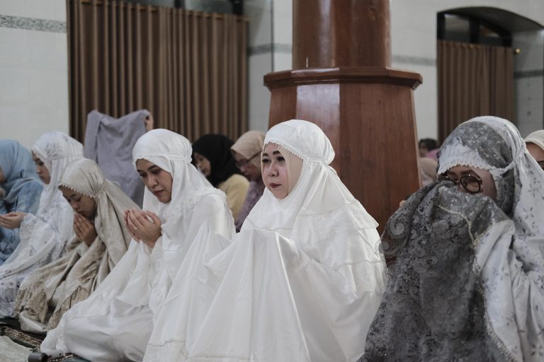 Idulfitri, Bunda Lisdyarita Ajak Rawat Silaturahmi
