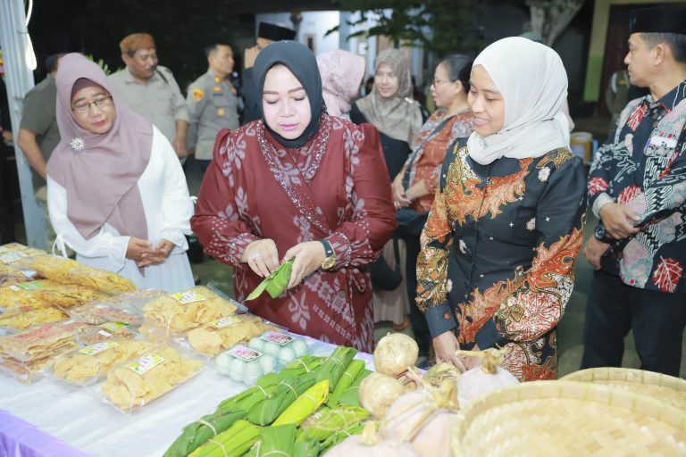 Bunga Desa, Cara Bunda Lisdyarita Serap Aspirasi dan Gali Potensi Desa