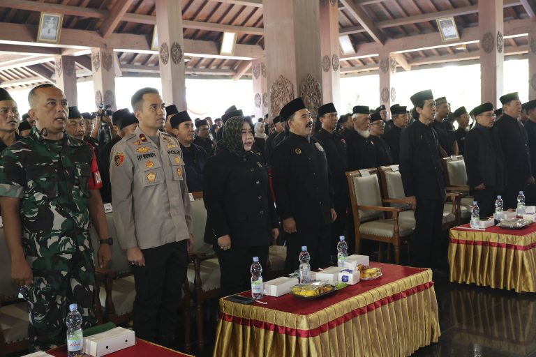 PSHT Ponorogo Rawat Kebersamaan, Bunda Lisdyarita Ajak Jadi Teladan